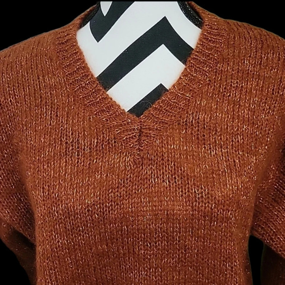 J.R.T. Sweater - Picture 2 of 3